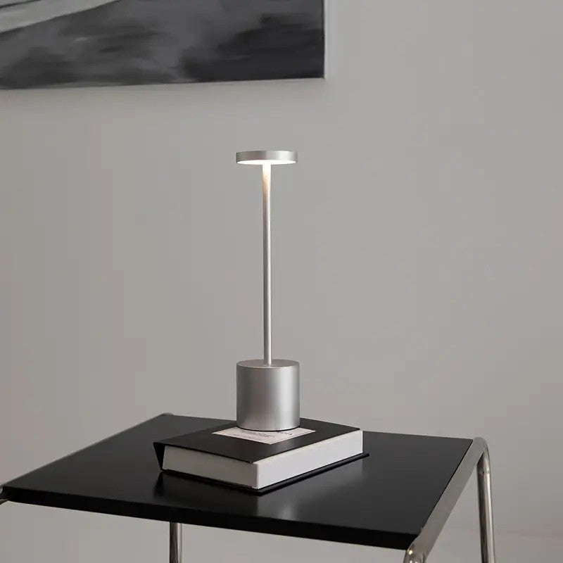 Luminária de Mesa sem Fio